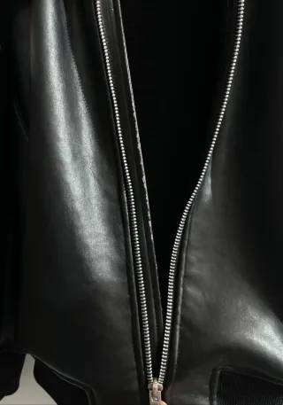 Blusão Pele sintética