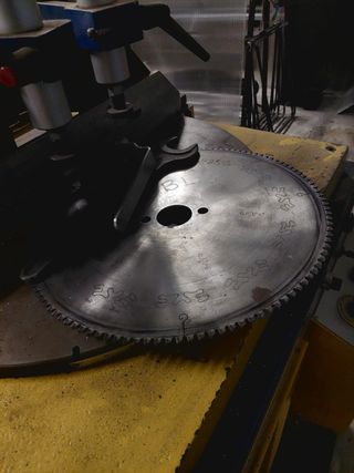 Tronzadora MG. Máquina de corte industrial Tronzad