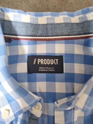 Camisa de cuadros azul y blanca