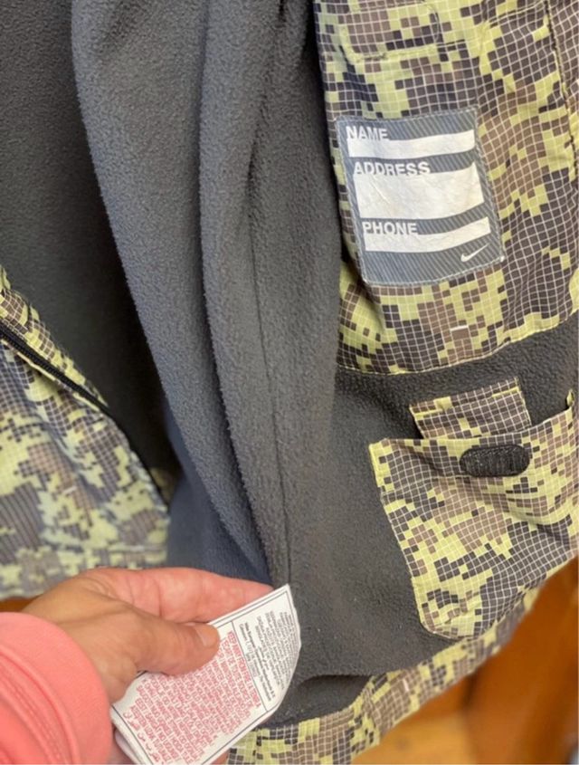 Anorak Nike Estampado Camuflaje