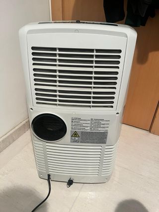 Aire Acondicionado Pingüino DeLonghi