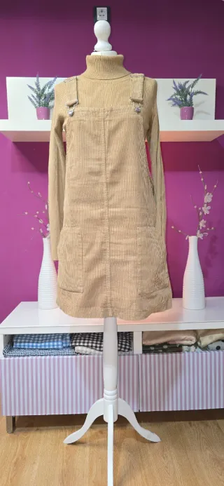 Vestido pichi pana Stradivarius Talla L