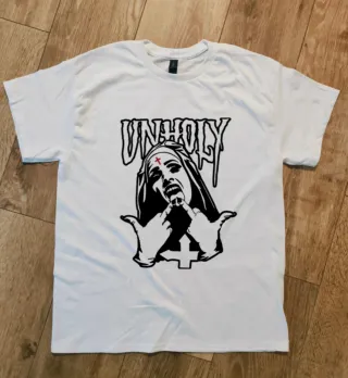 T-shirt UnHoly vintage - Taglia S, M, L