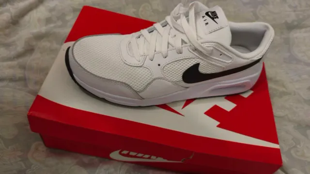 Zapatillas Nike Air Max - Blancas y Negras