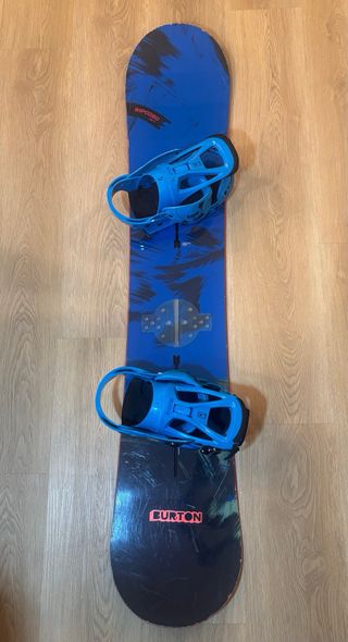 Tabla Snowboard Burton + fijaciones.  155 56w