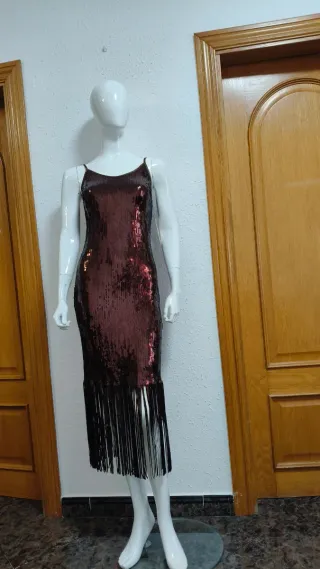 Vestido de fiesta lentejuelas flecos