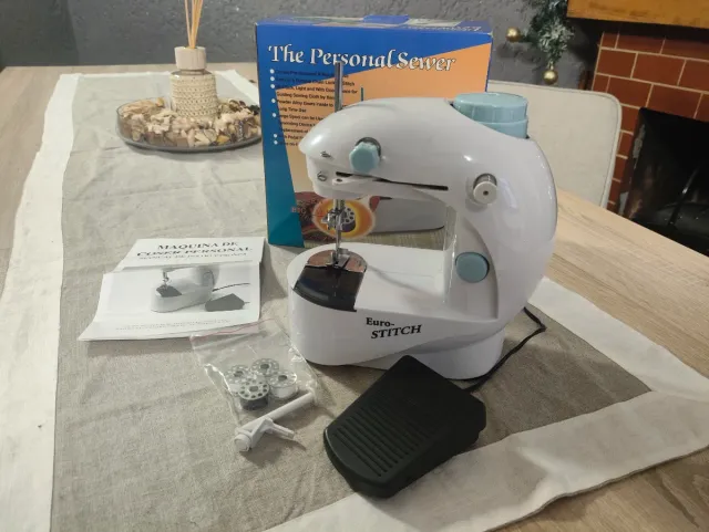 Máquina de Costura Portátil Euro-Stitch