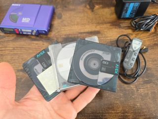 Sony MZ-R37 Walkman MiniDisc Morado