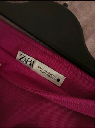 Gonna Zara Fucsia EUR34 Mai Indossata