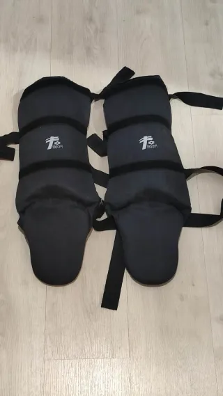 Espinilleras Artes Marciales Negras