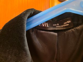 Americana terciopelo niño ZARA T.9