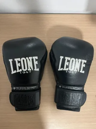Guantes de Boxeo Leone 1947 Negros