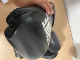 Guantes de Boxeo Leone 1947 Negros
