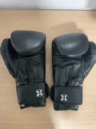 Guantes de Boxeo Leone 1947 Negros