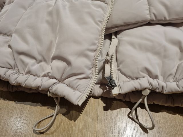 Chaqueta acolchada H&M beige corta T. XXS