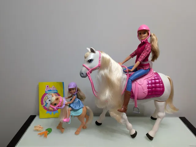 Barbie DreamHorse interactivo +Chelsea con caballo
