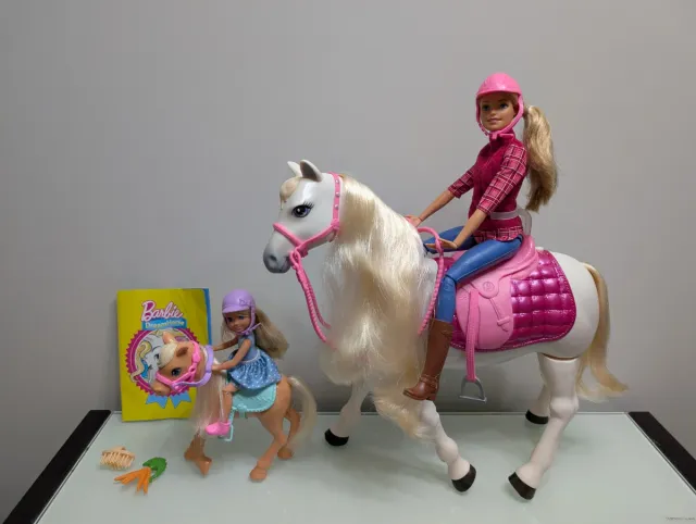Barbie DreamHorse interactivo +Chelsea con caballo