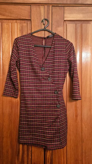 Macacão Bershka xadrez saia-calção