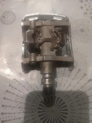 Pedales Shimano MTB con calas