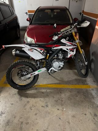 rieju maratón pro año 2021 de 125 4 tiempos