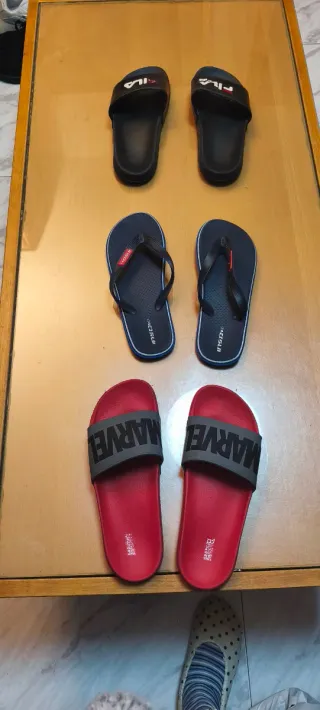 Chanclas Fila y Marvel