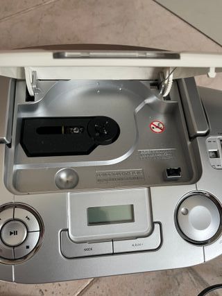 Reproductor CD Philips MP3-CD AZ1133