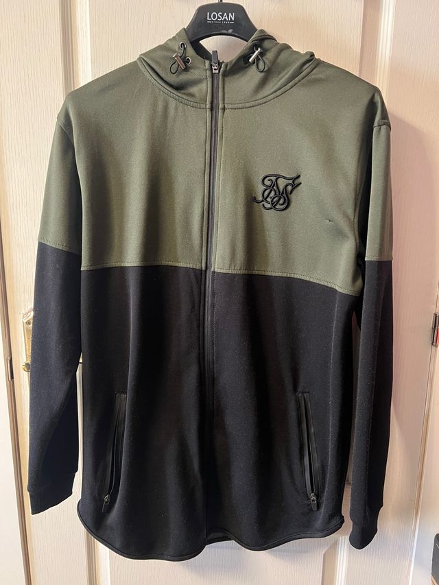 Chaqueta larga SikSilk verde y negra