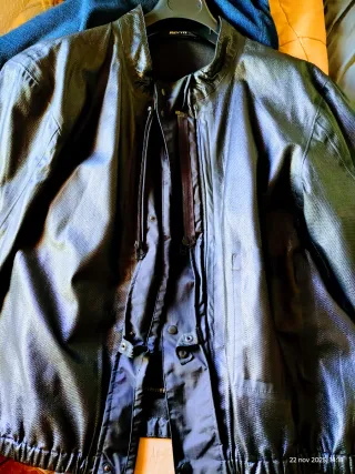 Conjunto REVIT Oferta Chaqueta+Guantes+proteccione