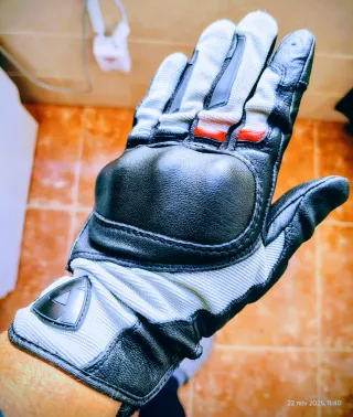 Conjunto REVIT Oferta Chaqueta+Guantes+proteccione