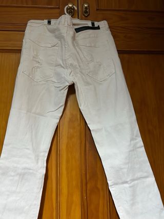 Vaqueros blancos hombre rotos