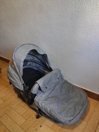 Cochecito bebé MAGIC ZOO gris como NUEVO-Impecable