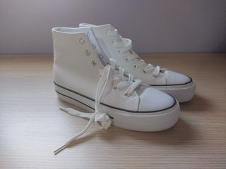Botines blancos piel