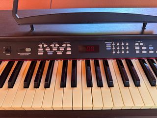 Piano Digital Ringway MP-6110