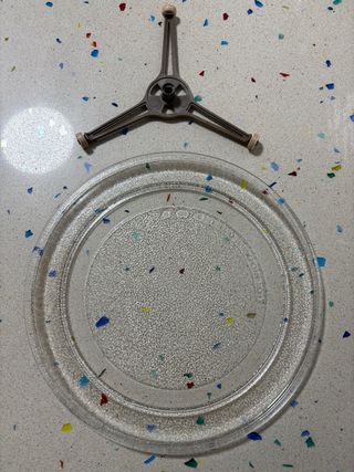 Plato giratorio y soporte microondas