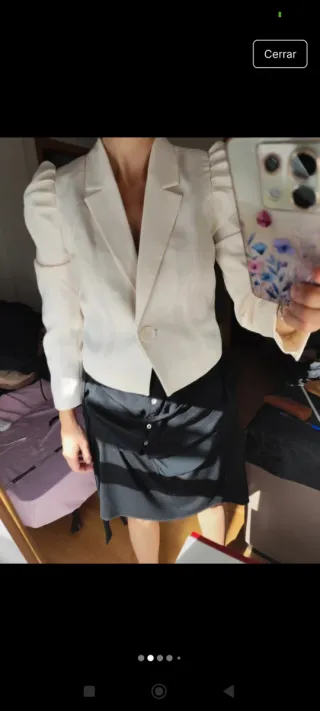 Chaqueta corta blanco roto