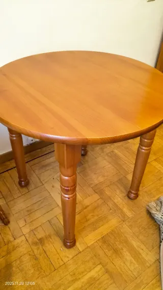 Mesa comedor redonda de madera