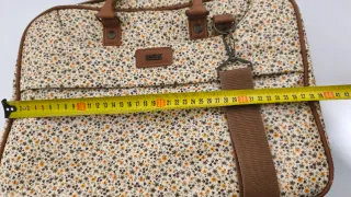 Bolso portátil Misako estampado floral