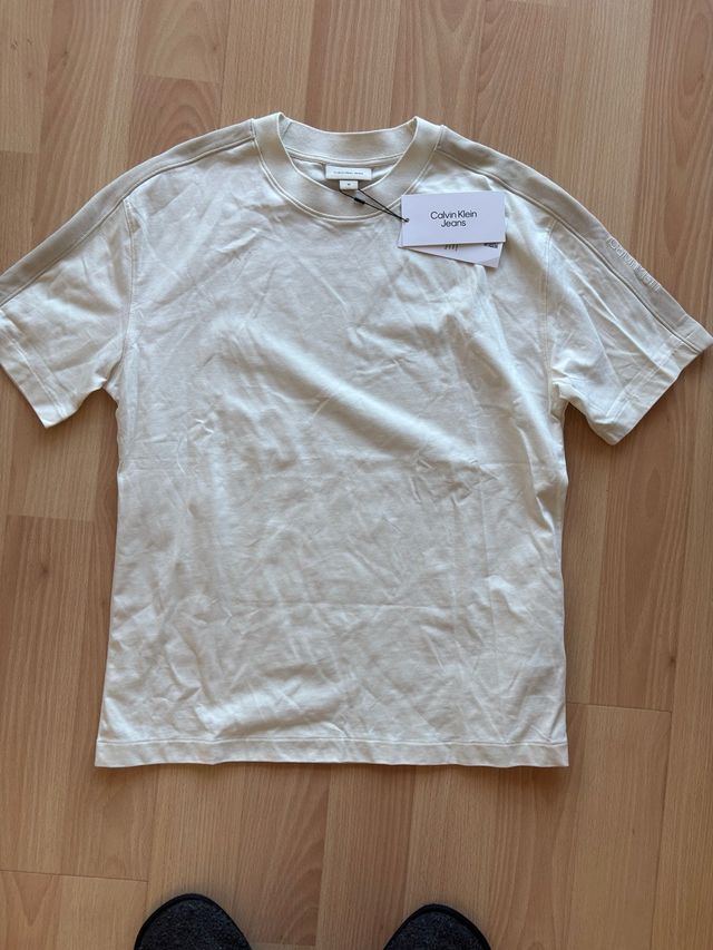 Camiseta Calvin Klein Jeans Beige Talla M