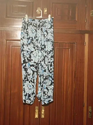 Pantalones estampados señora