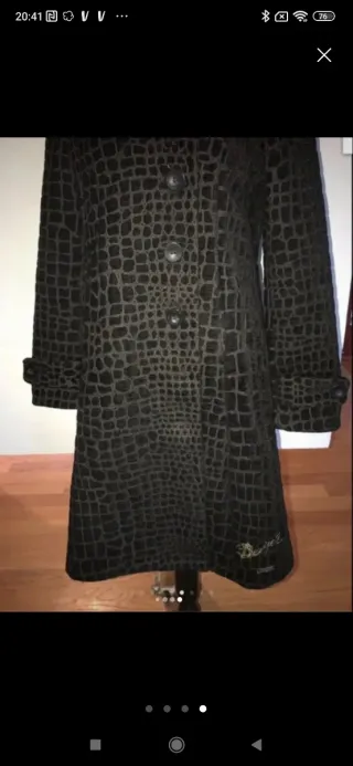 Abrigo desigual marrón