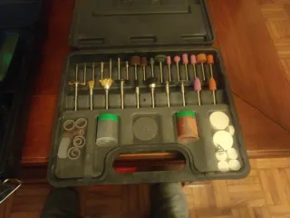 Mini taladradora Parkside PMGS 12 B2 + Accesorios