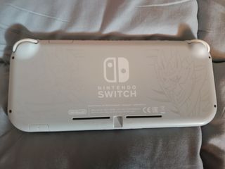 Nintendo Switch Lite Pokémon Edición Zacian