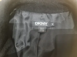 Abrigo DKNY Negro Talla M