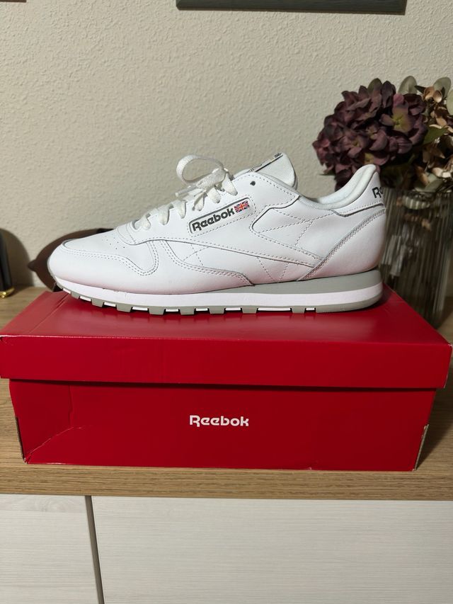 Reebok Classic Leather Talla 45 Blancas/Grises