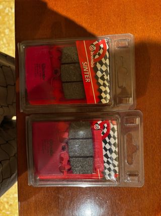 Pastillas Freno Brembo Sinter Delanteras Nuevas