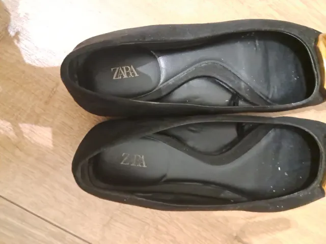 Bailarinas Zara punta dorada