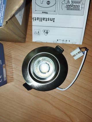 5 faretti LED impermeabili