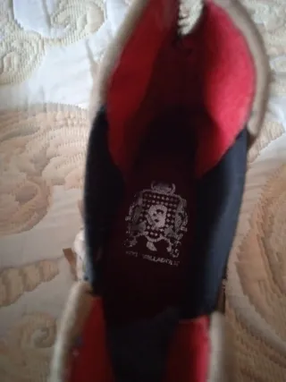 Botines de pelo de cebra natural y piel.