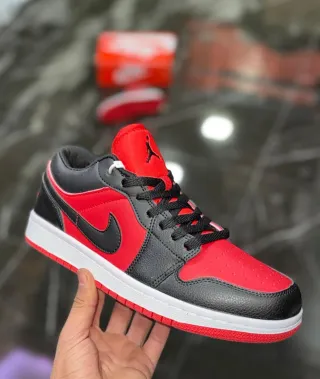 Zapatillas Nike Negras y Grises