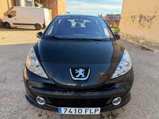 vehículos económicos : p207, Elantra, Octavia